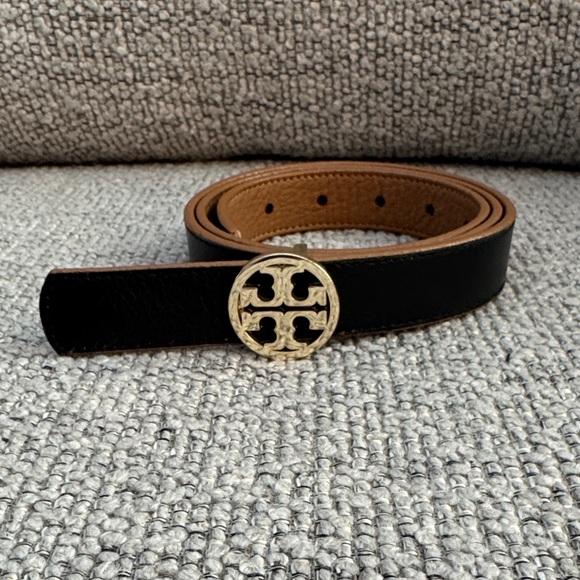 Tory Burch Reversible Brown and Black Belt - Picture 3 of 8